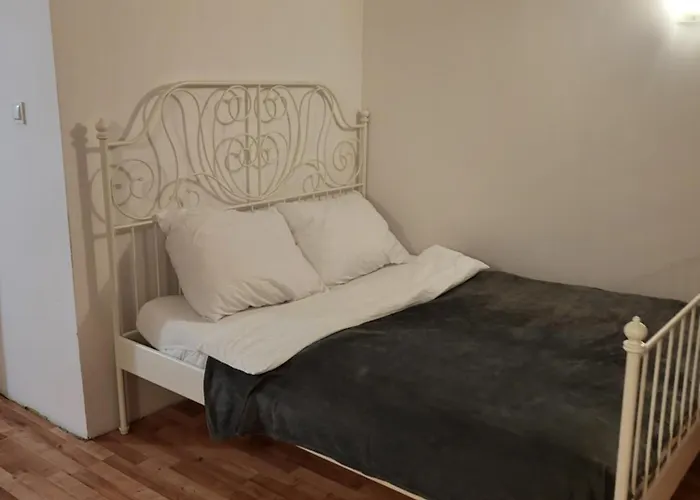 Grzegorzecka Room Nr