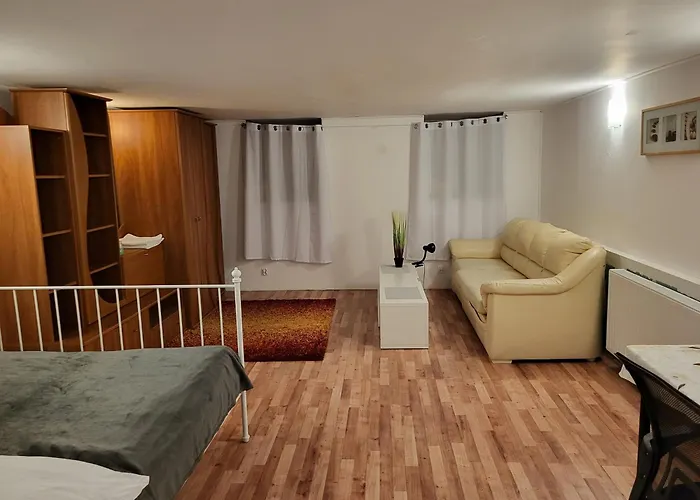 Grzegorzecka Room Nr